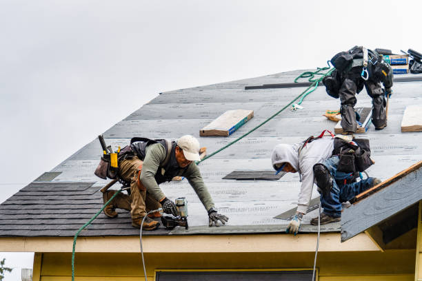 Professional Gutter Installation technician working in Warner Springs, CA